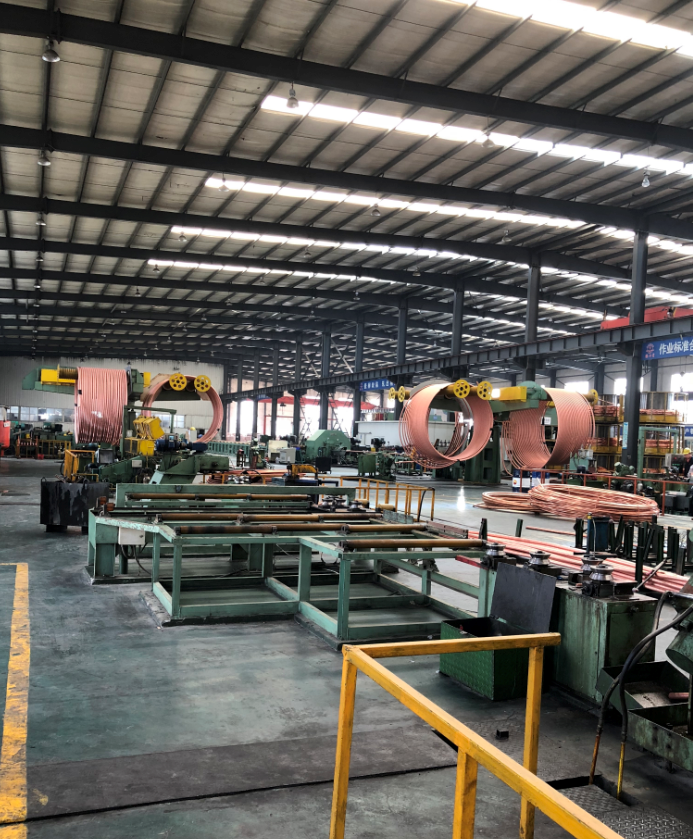 銅管生產(chǎn)現(xiàn)場