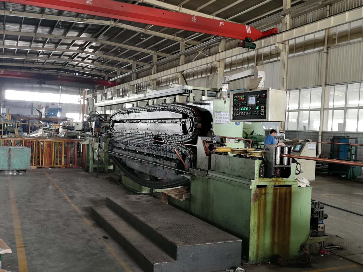 銅管生產(chǎn)現(xiàn)場-三聯(lián)軋機