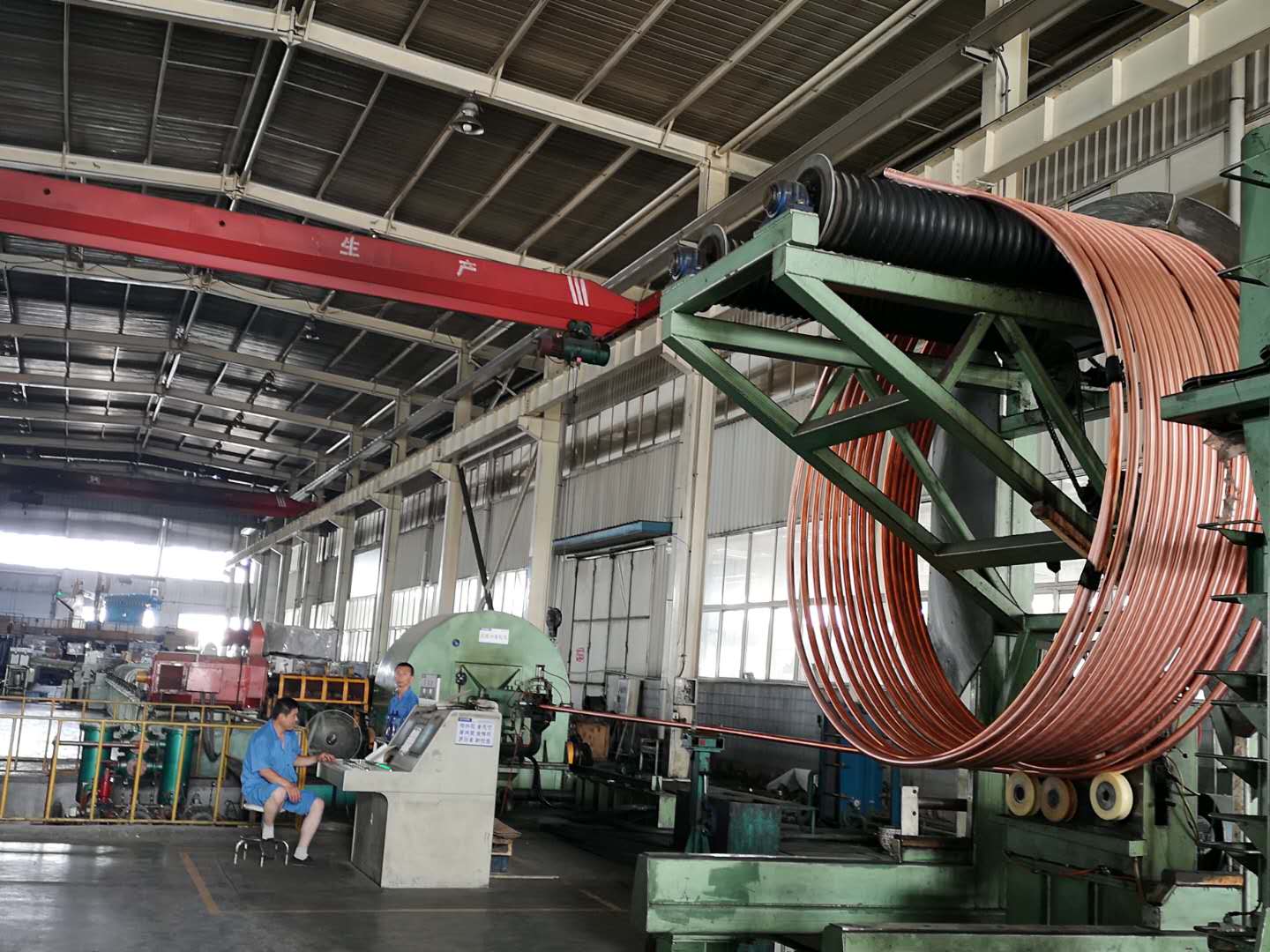 銅管生產(chǎn)現(xiàn)場-連鑄連軋機